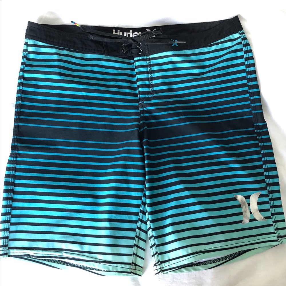 Hurley Phantom board shorts